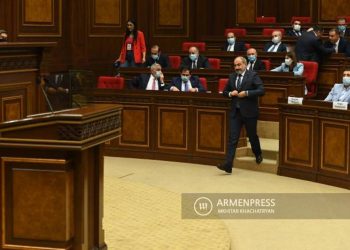 Премьер-министр на заседании Парламента представит ход выполнения программы правительства в 2021 году