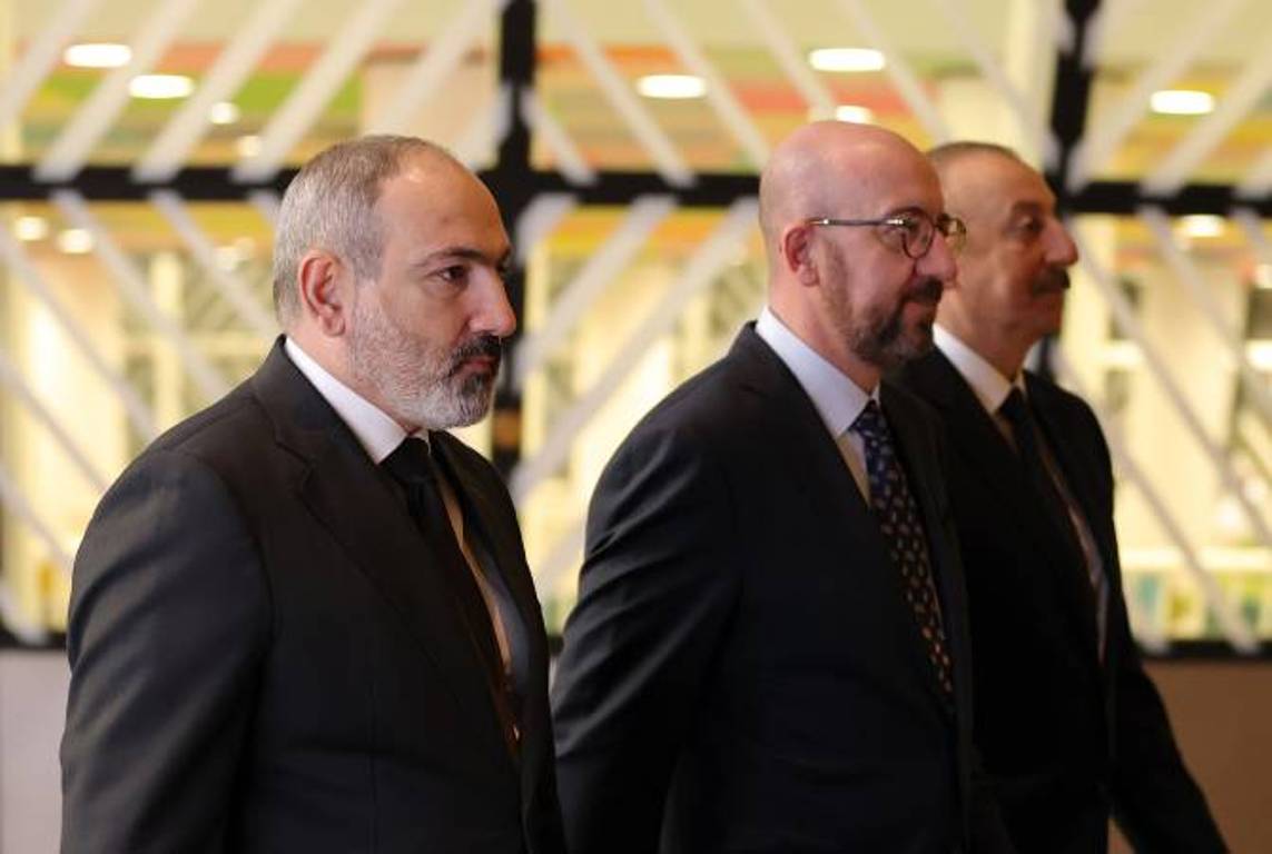 Азербайджан пытается привести процесс переговоров в тупик: Никол Пашинян