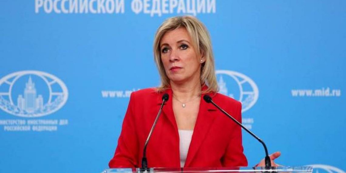 РФ полна решимости содействовать заключению мирного договора между Ереваном и Баку: Захарова