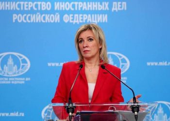 РФ полна решимости содействовать заключению мирного договора между Ереваном и Баку: Захарова