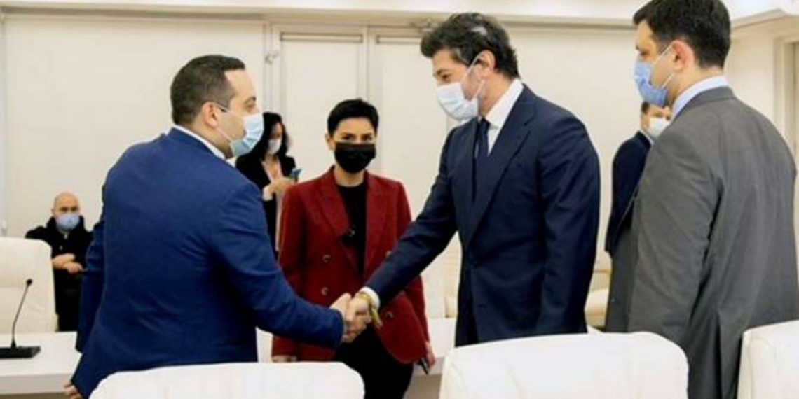 Каха Каладзе предложил провести Дни Тбилиси в Ереване и Дни Еревана в Тбилиси