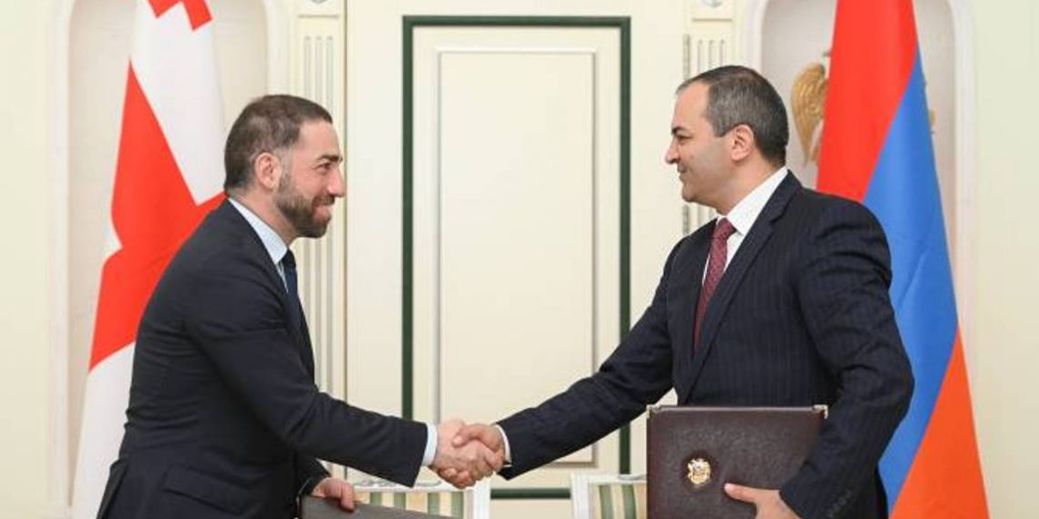 По приглашению Артура Давтяна Генеральный прокурор Грузии посетил Армению: подписан меморандум о сотрудничестве