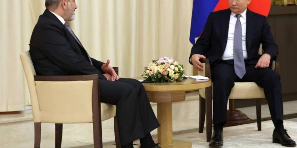 Пашинян и Путин констатировали важность использования опыта Минской группы ОБСЕ в процессе урегулирования конфликта НК