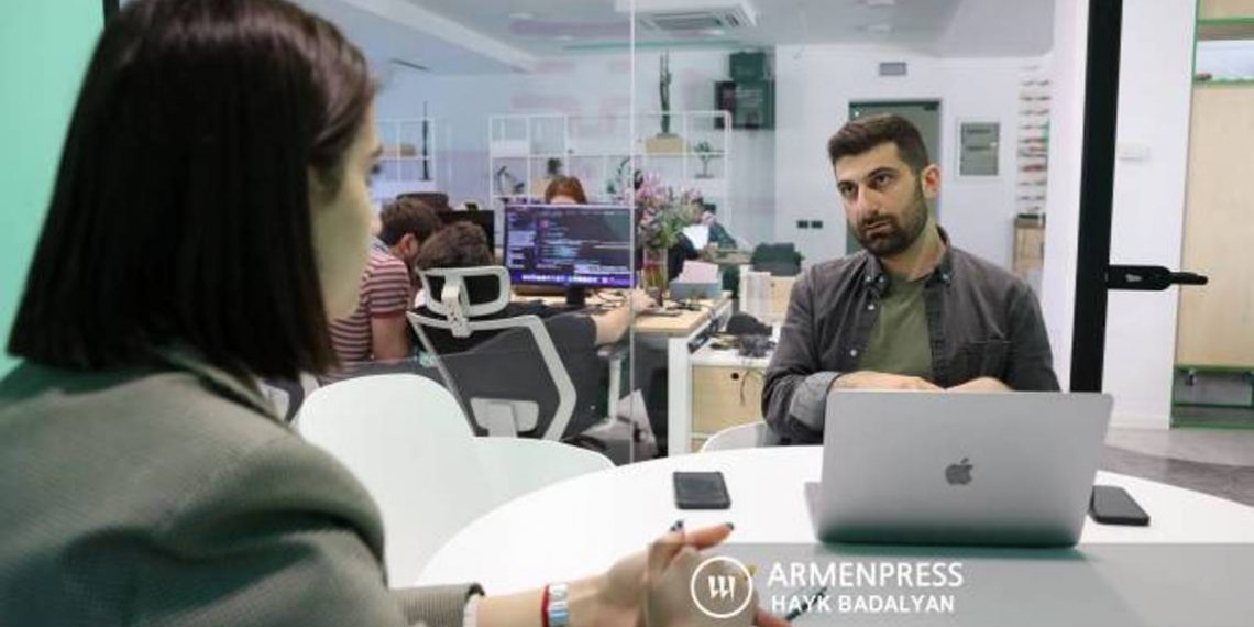 Армянский стартап «Podcastle» претендует на «Интернет-Оскар»