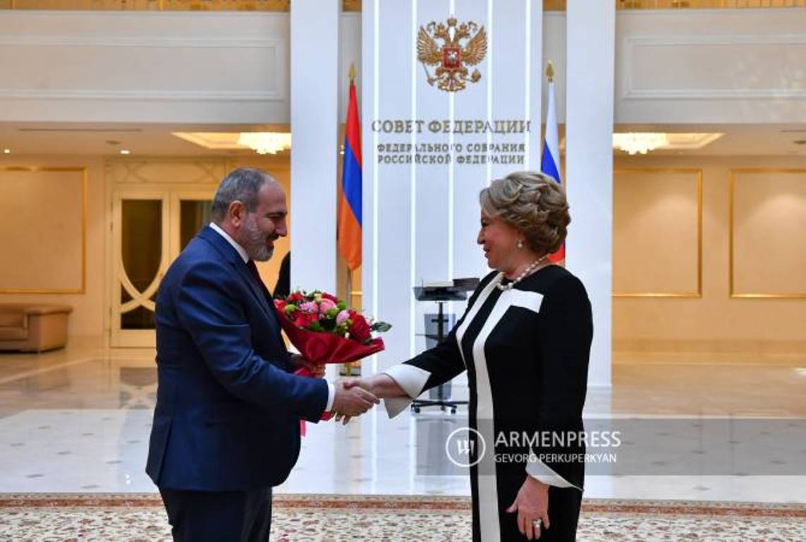 Премьер-министр встретился с председателем Совета Федерации РФ Валентиной Матвиенко