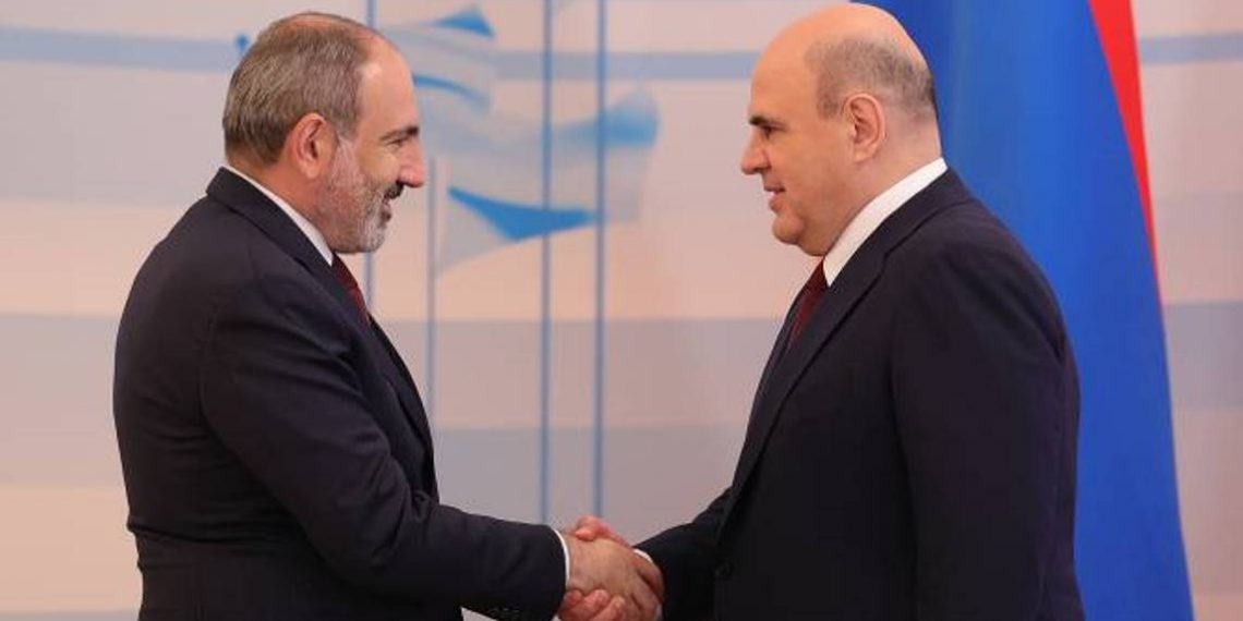 Никол Пашинян встретился с Михаилом Мишустиным