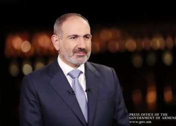 Никол Пашинян посетил машиностроительный завод «ГАЗ» в Нижнем Новгороде