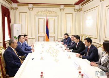 Ален Симонян принял делегацию Сената Иордании