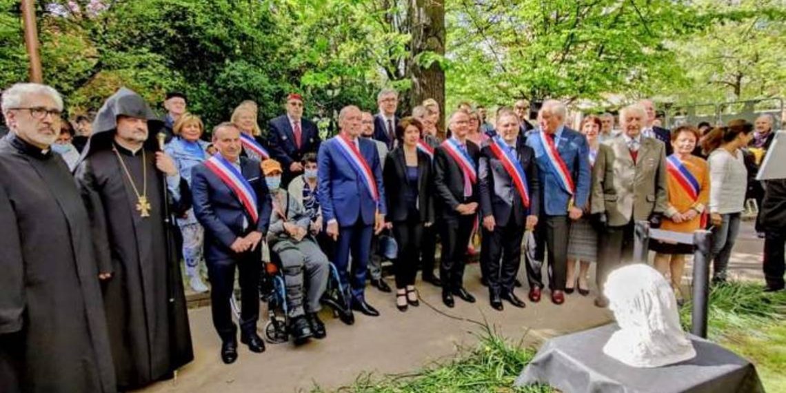 Председатель Комитета Сената Франции принял участие в посвященном годовщине Геноцида армян мероприятии