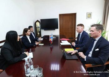 Омбудсмен Армении принял представителей национальных судов Швеции