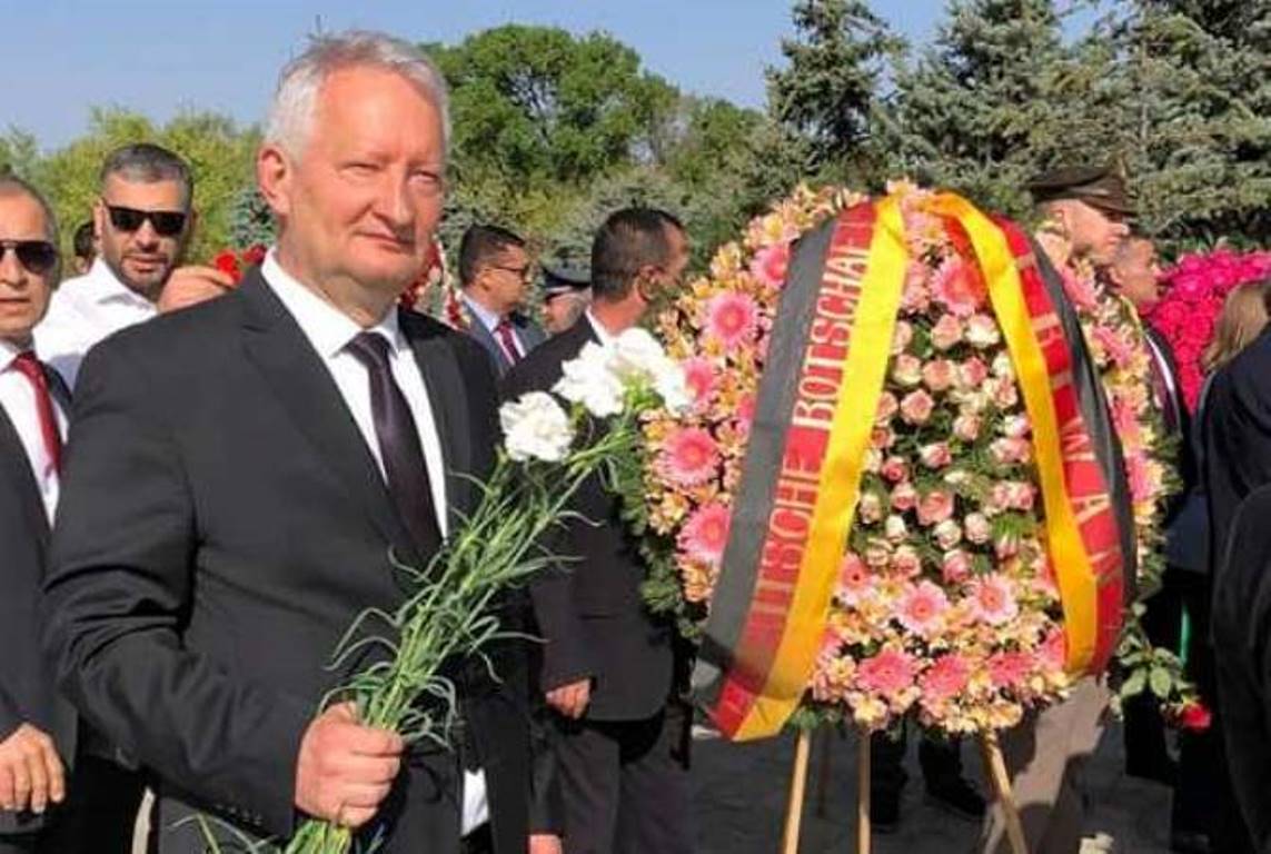 Посол Германии почтил память жертв Геноцида армян