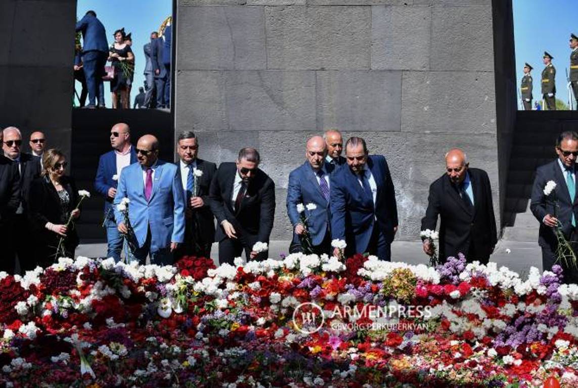 Желаем армянскому народу светлого будущего, а Республике Армения — мира: сирийские парламентарии посетили Цицернакаберд