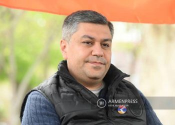 Ванецян продолжит бессрочные акции