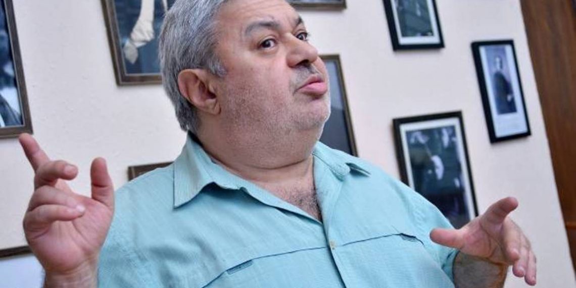 Не бойтесь мужчин, которые интересуются женщинами: состоялась премьера спектакля Нарека Дурьяна «Антиквар Лерник»