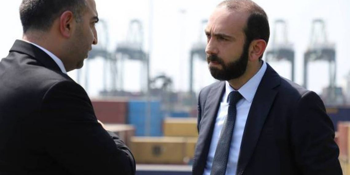 Арарат Мирзоян обсудил в Мумбаи детали транспортировки груза из местного порта в Армению