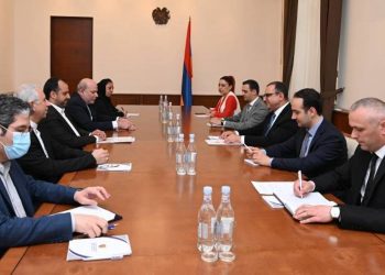 Министр финансов Армении принял делегацию во главе с министром экономики и финансов Ирана