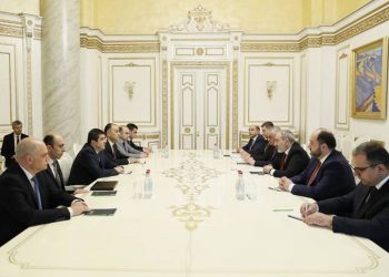 Главным бенефициаром урегулирования нагорно-карабахского конфликта является Арцах и народ Арцаха: Пашинян