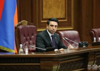 КС признал конституционным решение об избрании Алена Симоняна председателем НС Армении
