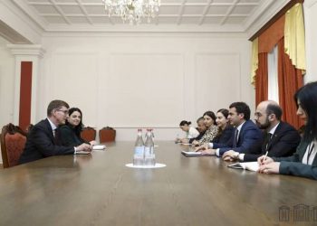 Акоп Аршакян представил послу Нидерландов ситуацию после 44-дневной войны