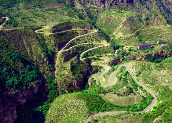 Стратегический Сюник