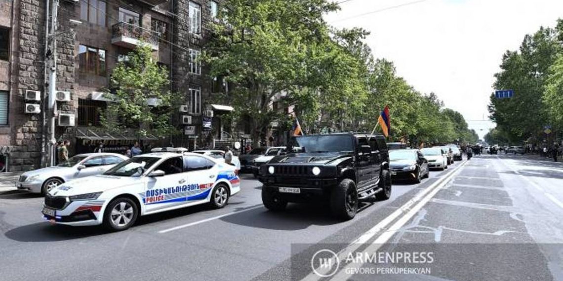 На данный момент все улицы в Ереване открыты: Полиция Армении