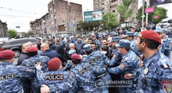 За перекрывание ряда улиц в Ереване задержано 244 человека