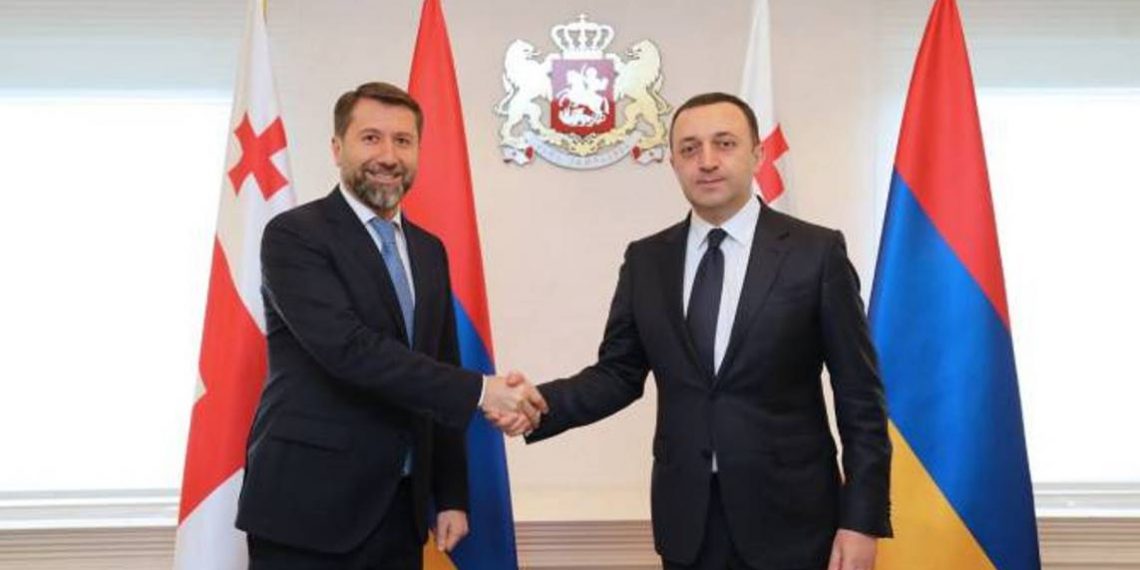 Министр юстиции Армении встретился с премьер-министром Грузии