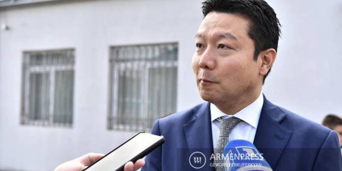 Я приехал в Армению с целью укрепления армяно-японских отношений: заместитель министра иностранных дел Японии