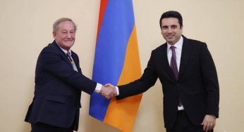 Ален Симонян принял делегацию группы дружбы Франция-Армения