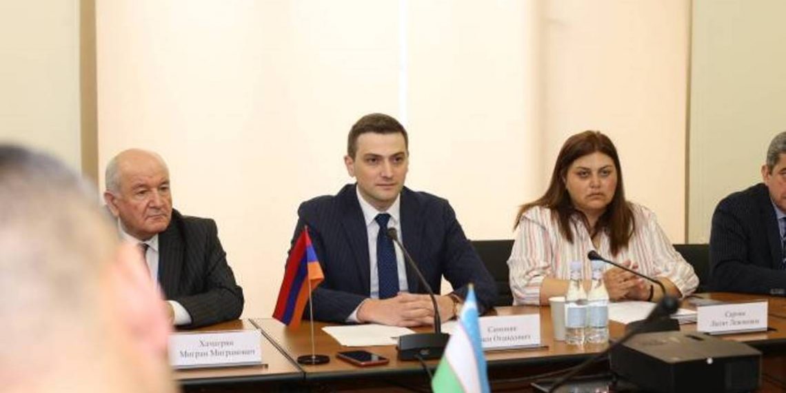 В МТУИ обсудили возможности использования дорог Армении в качестве транзитного пути и соединения Узбекистана с Европой