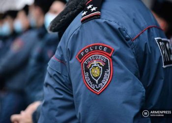 Полиция также сообщила о намерении участников акции захватить здание Национального собрания