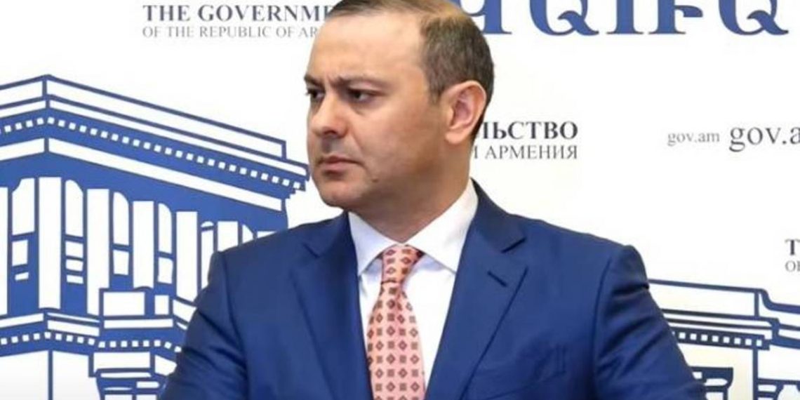 Секретарь Совета безопасности Армении о вероятности встречи Пашинян-Алиев