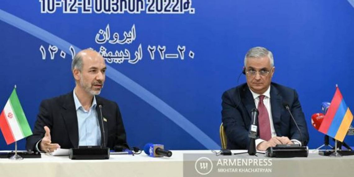 Иран считает неприемлемым строительство Турцией плотин на реке Аракс