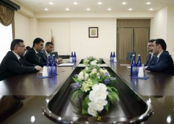 Мэр Еревана и посол Соединенного Королевства в Республике Армения обсудили совместные программы