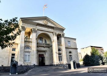 Татевик Карапетян назначена советником президента Армении, Арамаис Аветисян – помощником