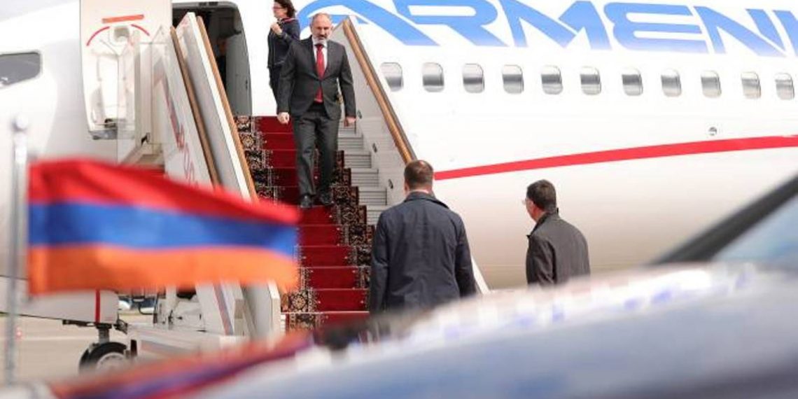 Премьер-министр Армении прибыл с рабочим визитом в Москву