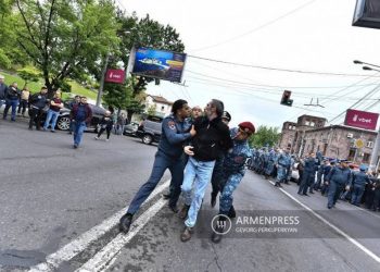 Оппозиция с 11:30 прекратила акции неповиновения: задержано 286 человек
