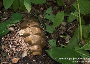 В военном пантеоне «Ераблур» обнаружена граната