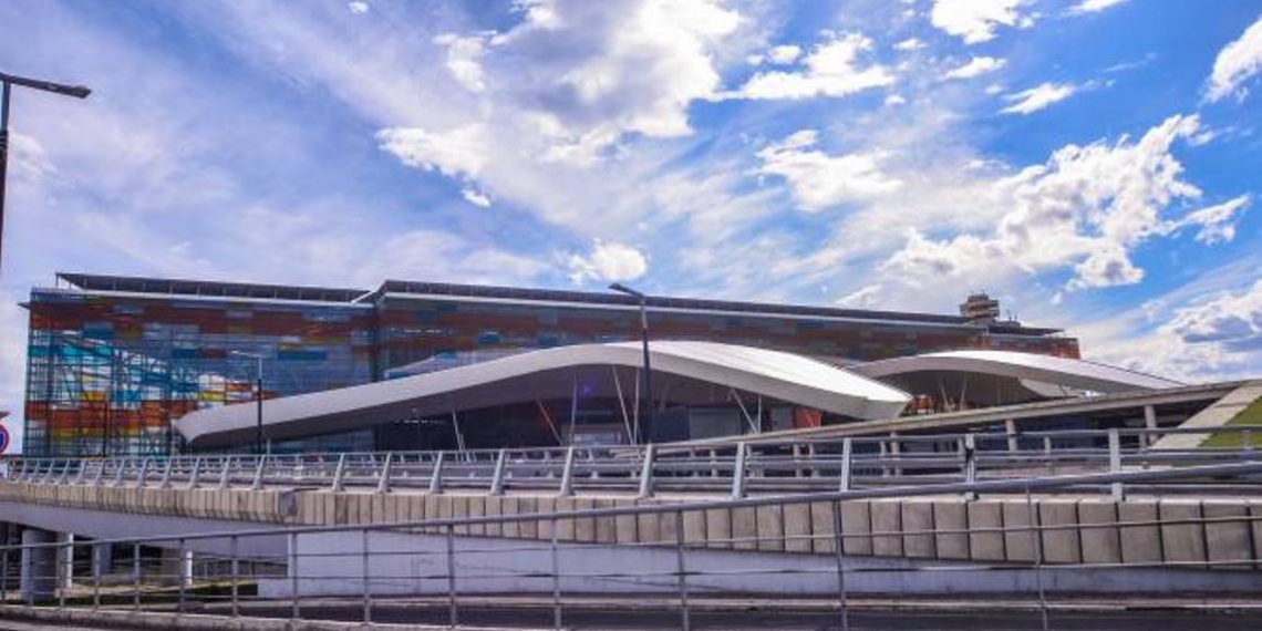 В аэропорту «Звартноц» не обнаружено взрывчатых веществ