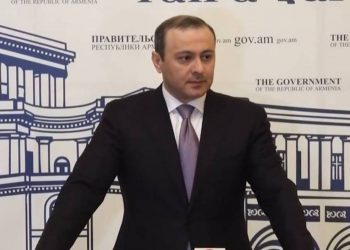 Секретарь Совбеза объяснил, почему не проходит встреча комиссии по демаркации и делимитации границы