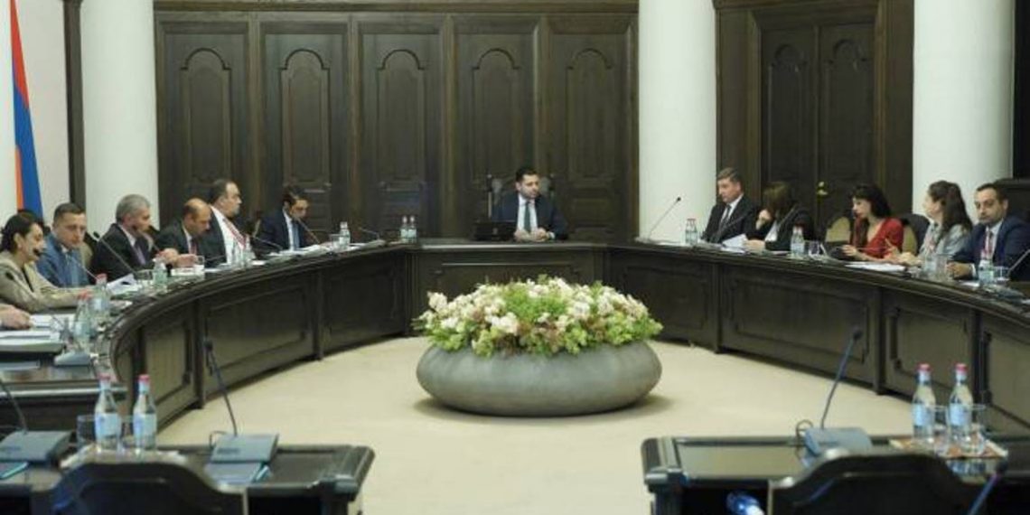 Утвержден тендерный пакет на строительство дороги М1 Ереван-Гюмри-Бавра программы Север-Юг