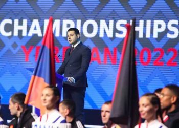 Я уверен, в эти дни мы станем свидетелями зрелищных боев: вице-премьер Армении о чемпионате Европы по боксу