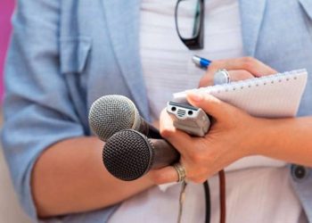 В каком случае государственная структура сможет прекратить аккредитацию журналиста: НС обсудило проект закона