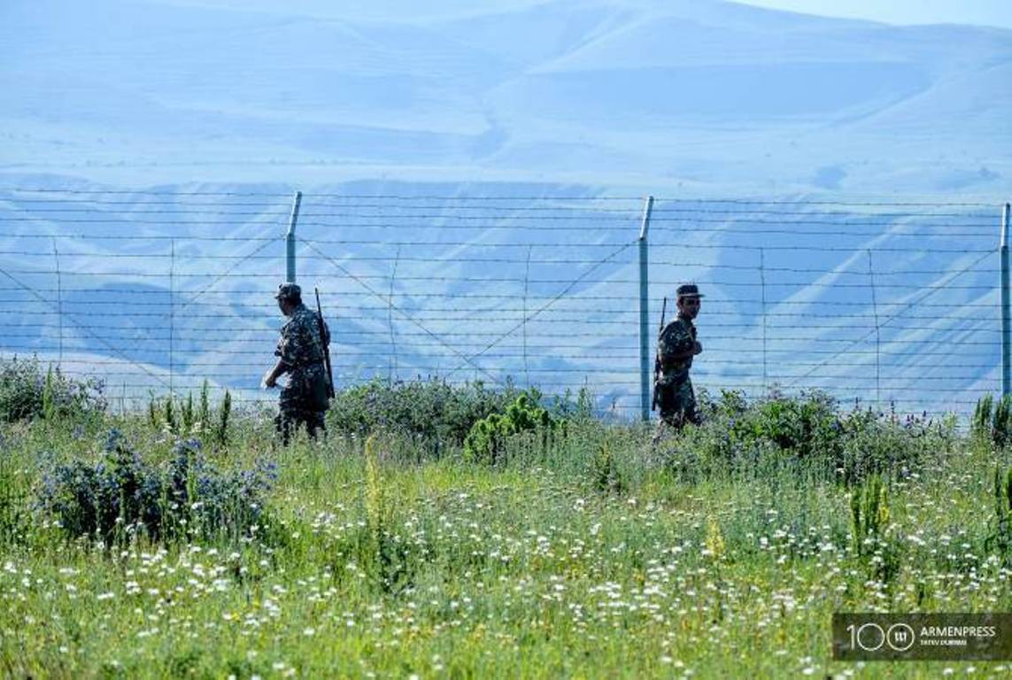 Контроль КПП государственной границы будут осуществлять лишь пограничные войска и таможенные органы СНБ