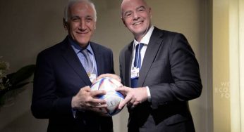 Президент Армении провел встречу с президентом ФИФА
