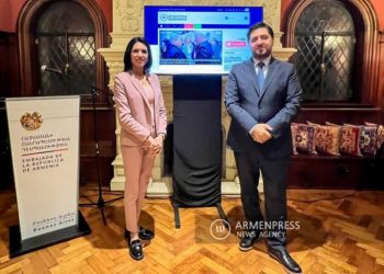 В посольстве Армении в Аргентине состоялась официальная церемония открытия испаноязычного раздела «Арменпресс»