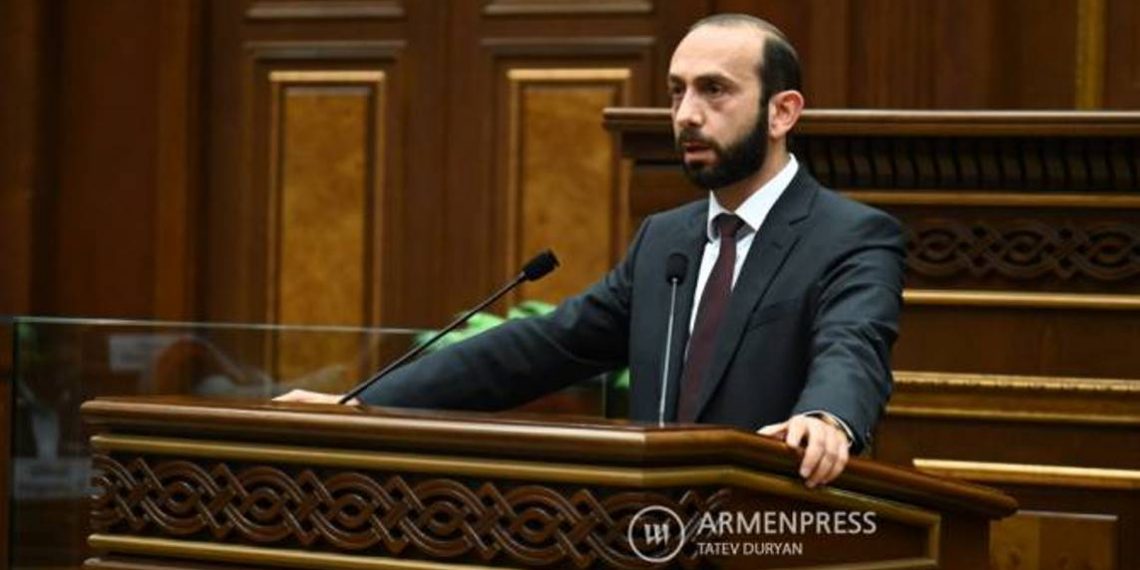 В переговорах Армения-Азербайджан есть прогресс по нескольким направлениям: Арарат Мирзоян