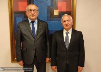 Делегация во главе с председателем НС Арцаха встретилась с послом Армении в Ливане