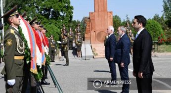Высшее руководство Армении воздало дань уважения героям Сардарапатской битвы