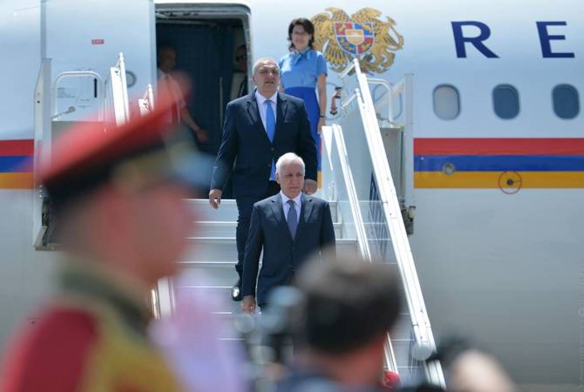 Президент Армении с официальным визитом прибыл в Грузию